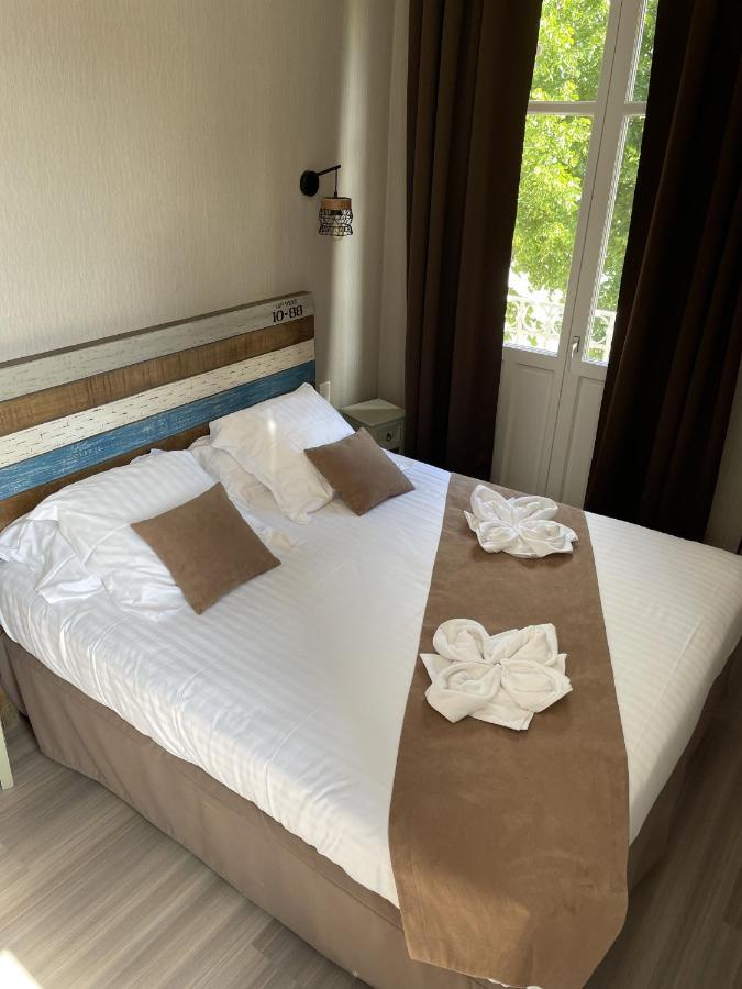 Logis Hotel- Restaurant Le Relais Guillaume De Normandy Saint-Valery-sur-Somme Bagian luar foto
