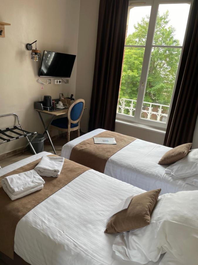 Logis Hotel- Restaurant Le Relais Guillaume De Normandy Saint-Valery-sur-Somme Bagian luar foto