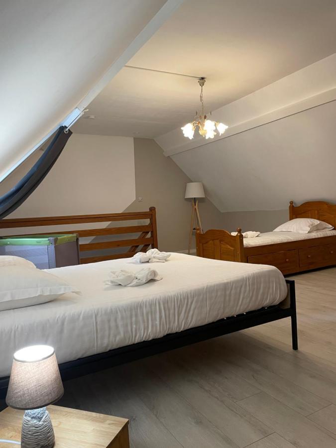 Logis Hotel- Restaurant Le Relais Guillaume De Normandy Saint-Valery-sur-Somme Bagian luar foto
