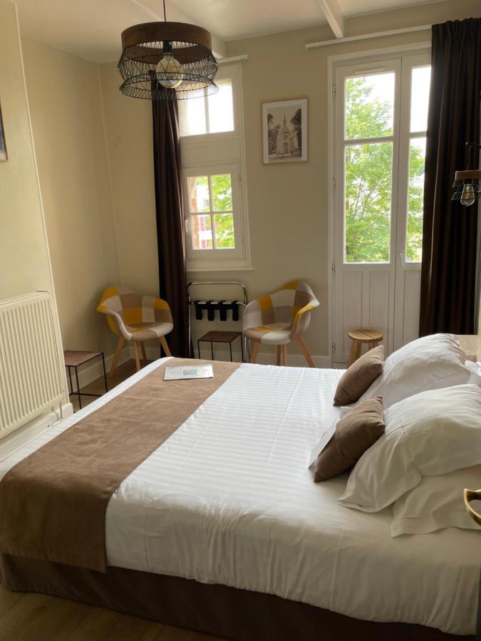 Logis Hotel- Restaurant Le Relais Guillaume De Normandy Saint-Valery-sur-Somme Bagian luar foto