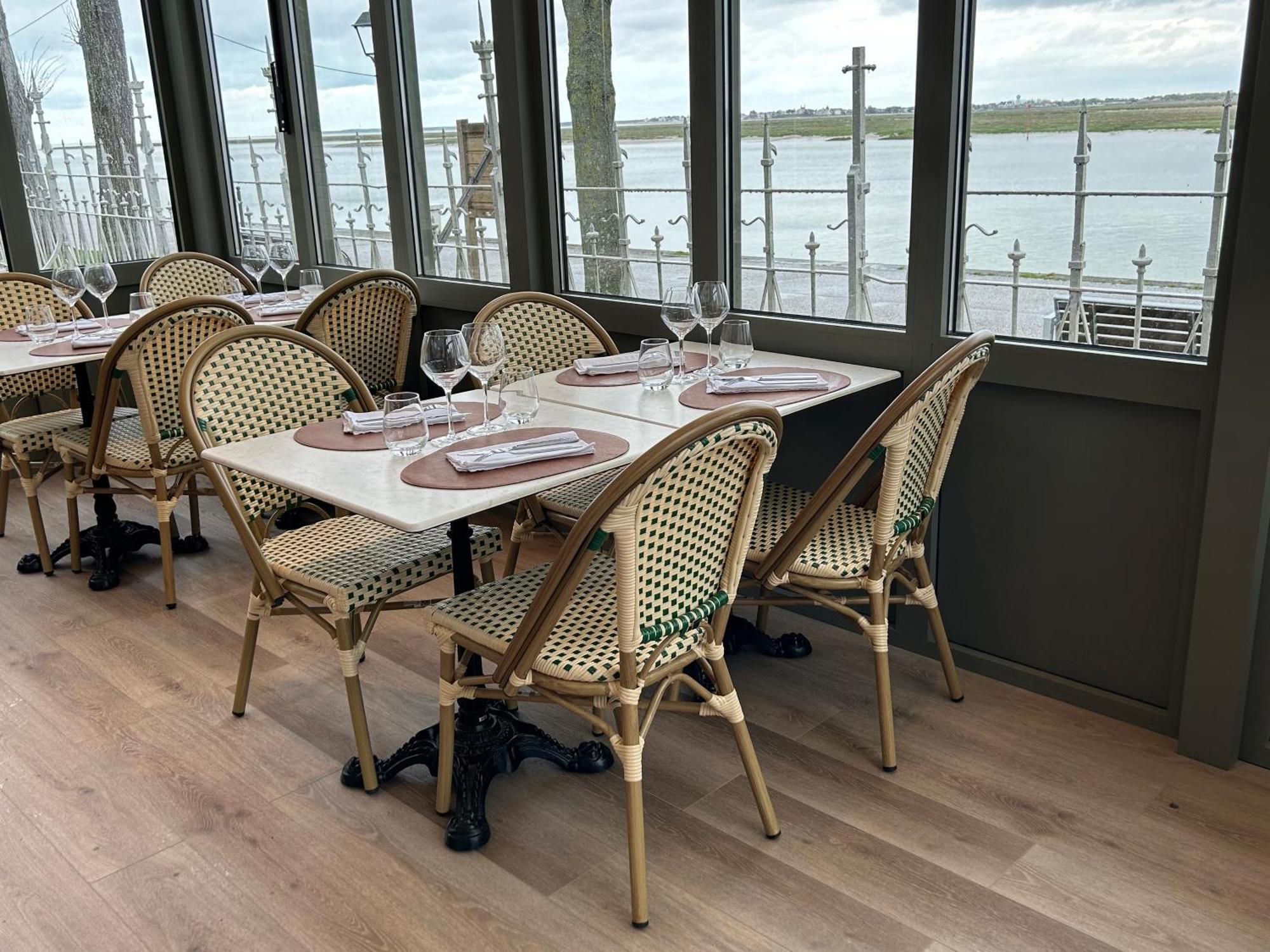 Logis Hotel- Restaurant Le Relais Guillaume De Normandy Saint-Valery-sur-Somme Bagian luar foto