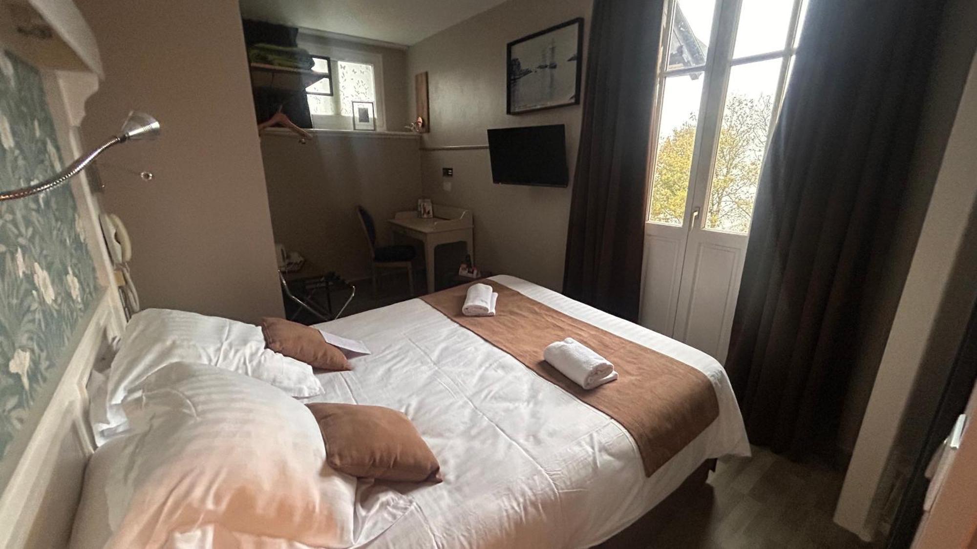 Logis Hotel- Restaurant Le Relais Guillaume De Normandy Saint-Valery-sur-Somme Bagian luar foto